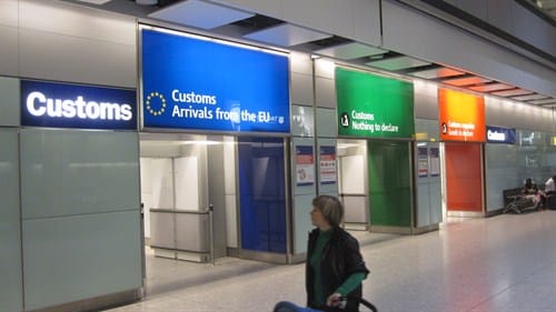 customs-channels-london-heathrow-airport-car-hire